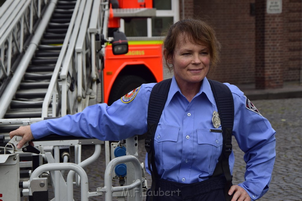Feuerwehrfrau aus Indianapolis zu Besuch in Colonia 2016 P160.JPG - Miklos Laubert